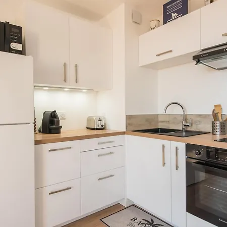 Apartment Le Spot -t2-clim Parking 900m