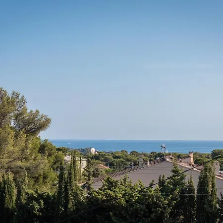 Le Spot -t2-clim Parking 900m